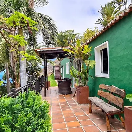 Casa Polveros Дом отдыха Фуэнкальенте-де-ла-Пальма