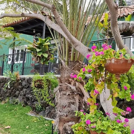 度假居 Casa Polveros